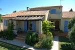 VILLA 4 chambres � VELAUX proche toutes commodit�s sur 800m2