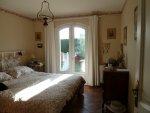 VILLA 4 chambres � VELAUX proche toutes commodit�s sur 800m2