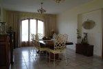 Lambesc, villa 230m� sur 1 hectare, au calme total