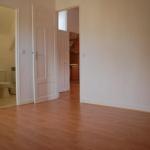 A LOUER � l'ann�e � CABOURG, grand T2 dans villa Normande Typique. Grand S�jour, cuisine �quip�e, une chambre,
