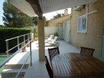 Villa T5 120m� sur 900m� de terrain avec piscine.