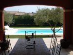 A P�lissanne sur un terrain de 1200 m2 , tr�s belle villa avec de beaux volumes et de belles prestations !