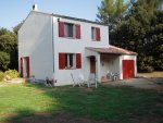 Villa en campagne T4 de 85m� sur 4000m� de terrain.