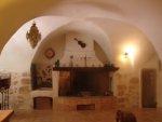 SUPERBE MAISON DE VILLAGE A LA ROQUE D'ANTHERON