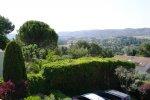 A 20 minutes d'Aix en provence , quartier residentiel , vue imprenable , villa de prestige !!