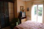Velaux , belle maison de 166 m�, piscine chauf�e, studio independant.....